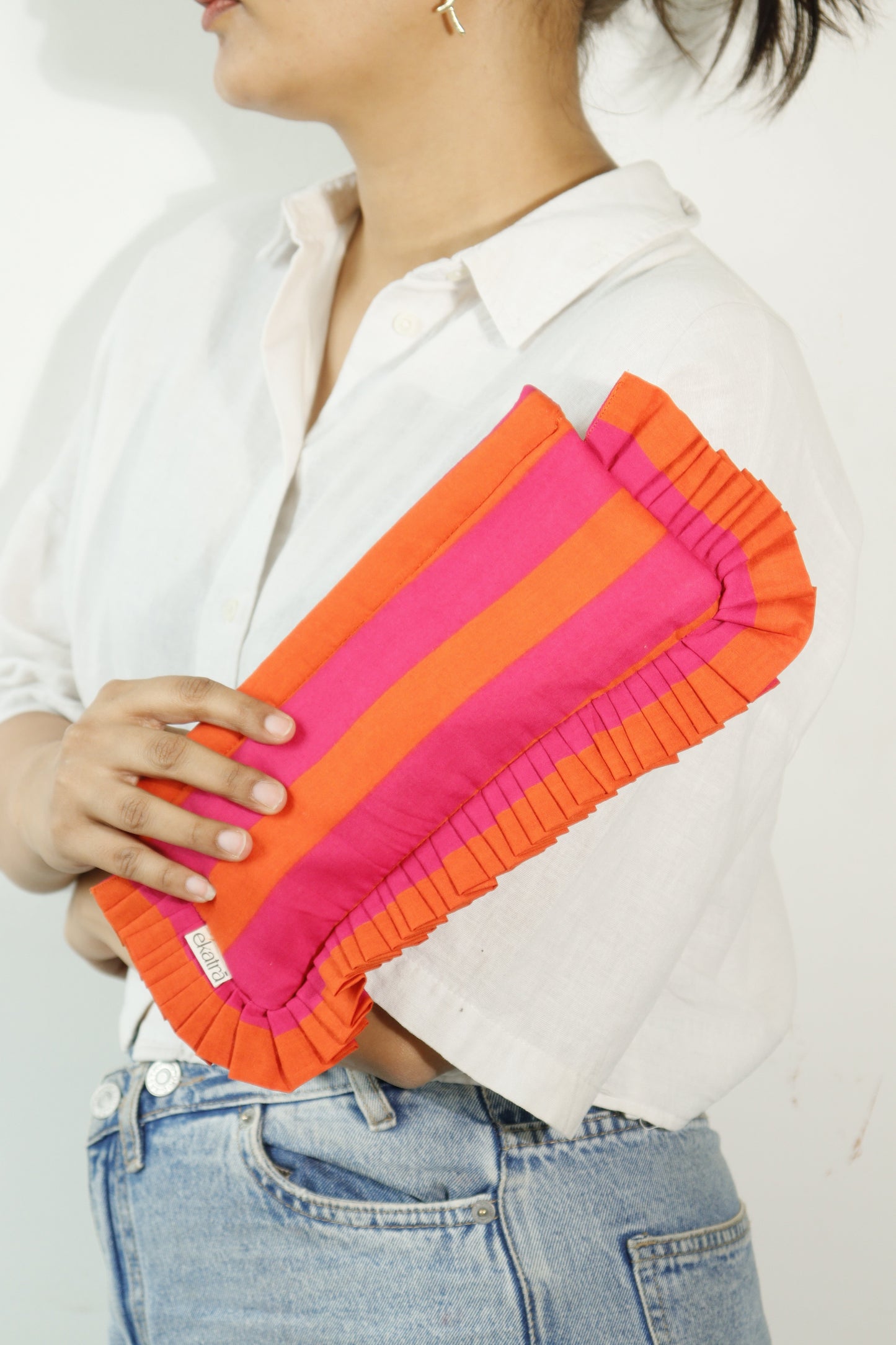 Small Frill Pouch