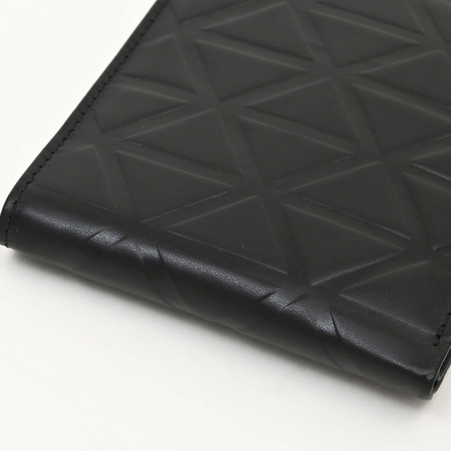 Slim Black Napa Leather Men's Wallet – Croc Pattern