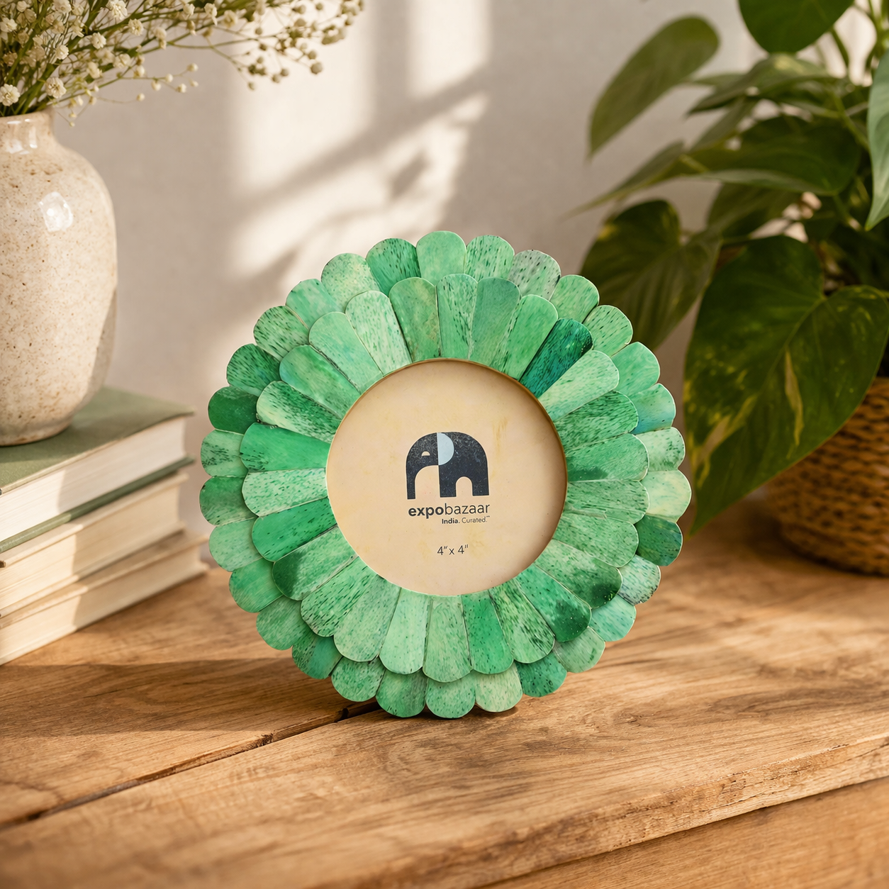 Round Sunflower Photo Frame – Green