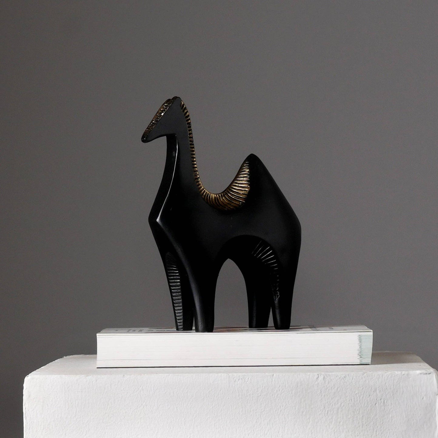 Modern Pasture Camel Sculpture in Black Matte Polyresin