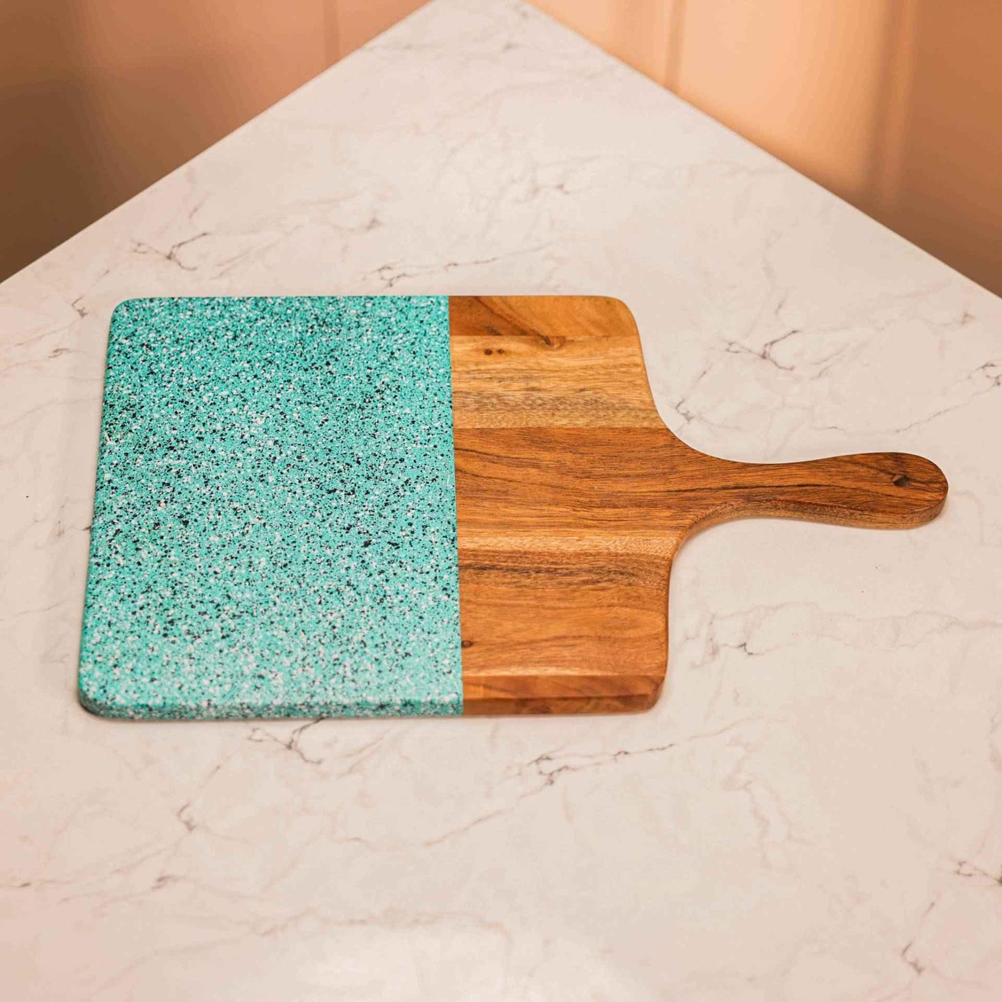 AquaDeck Serving Board – Acacia Wood Platter – Aqua-Spot Texture – 46x28 cm