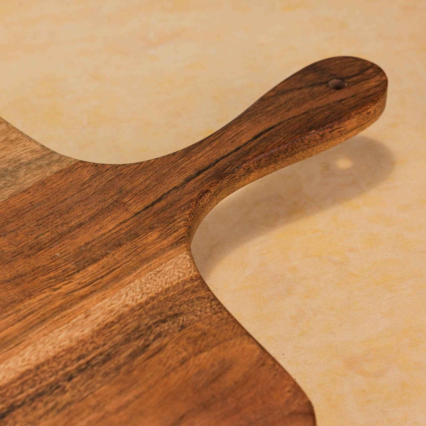 AquaDeck Serving Board – Acacia Wood Platter – Aqua-Spot Texture – 46x28 cm