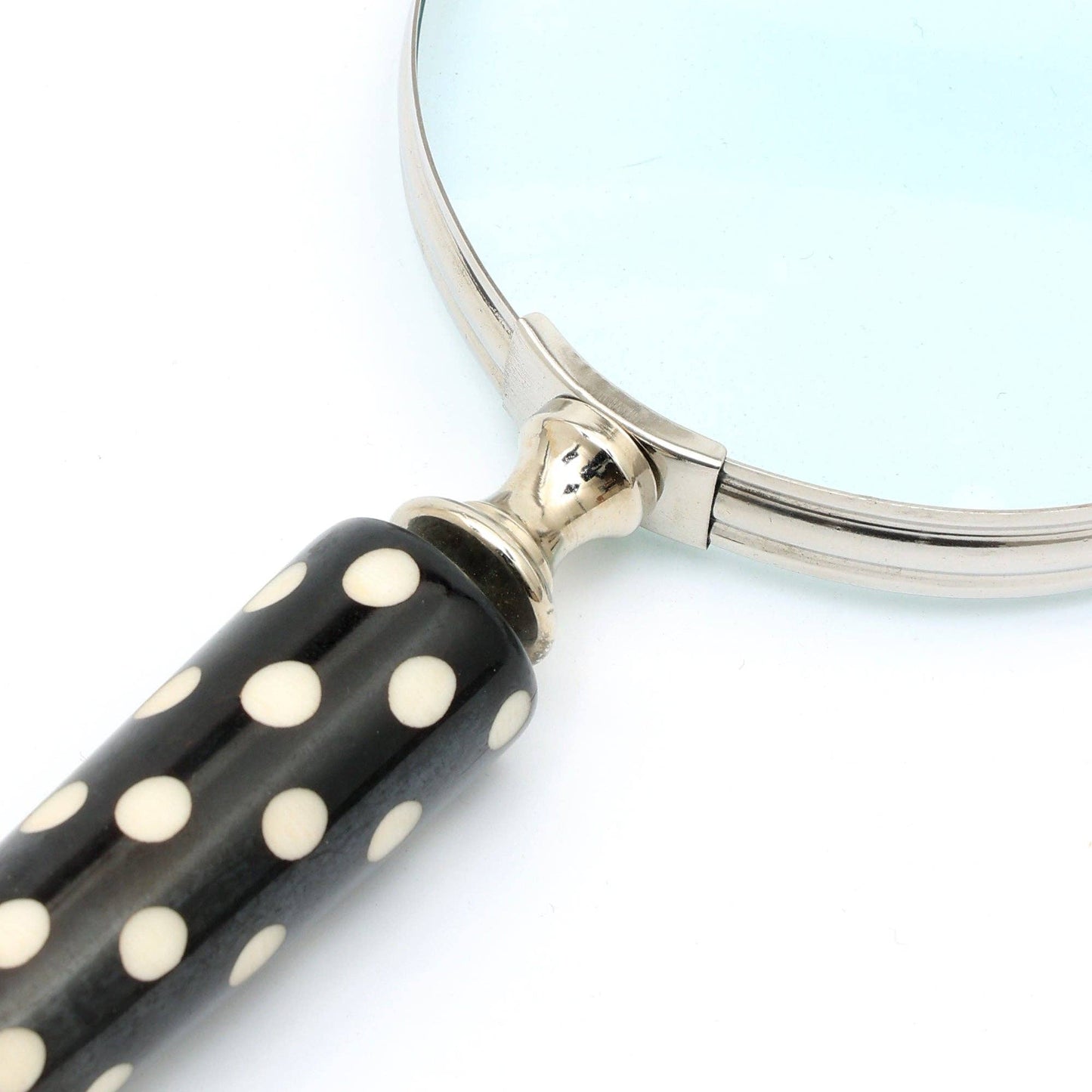 Dotted Handle Magnifying Glass – Steel & Resin