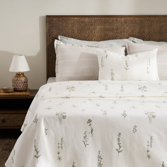 Bed Cover | Cotton Cord Rib Wildflower Print | King & Queen Sizes with Cushion
