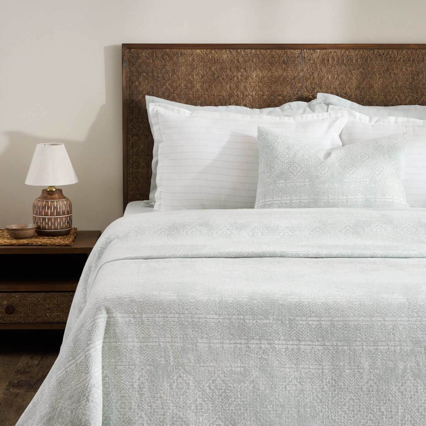 Bed Cover | Cotton Bamboo Jacquard With Cushion | King & Queen Sizes with Cushion Cover