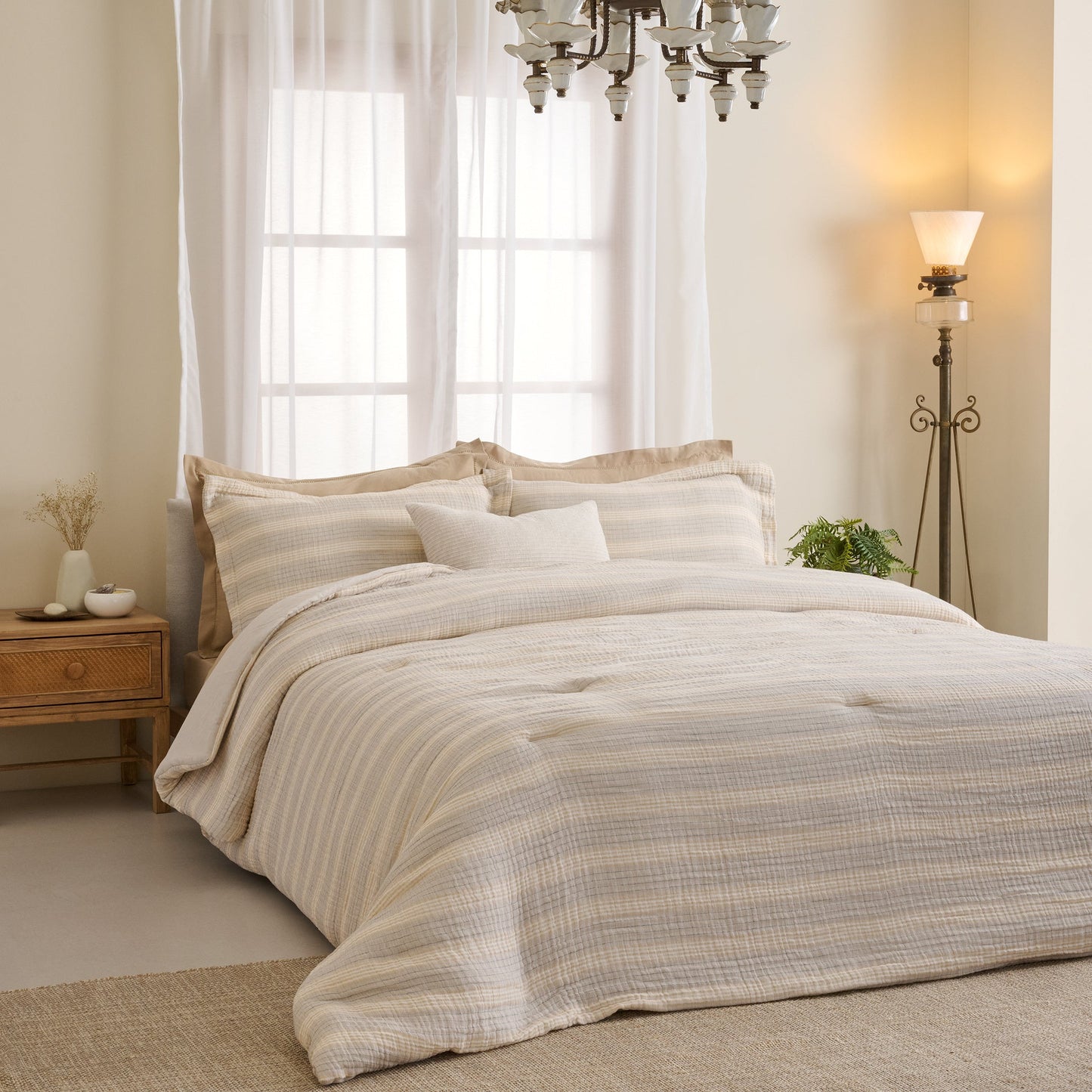 Comforter | Yarn-dyed Gauze Chambray Backing | Double & Single  | With 2 Pillow Shams