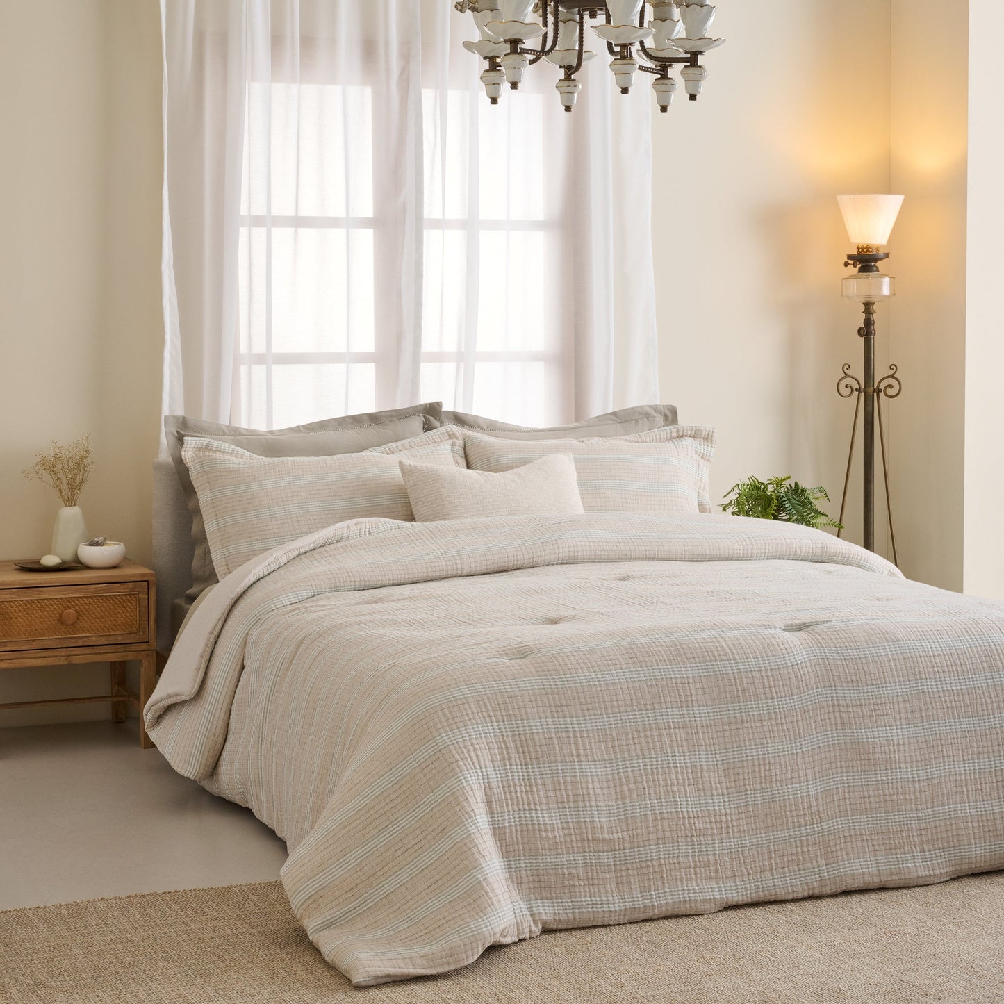 Comforter | Yarn-dyed Gauze Chambray Backing | Double & Single  | With 2 Pillow Shams