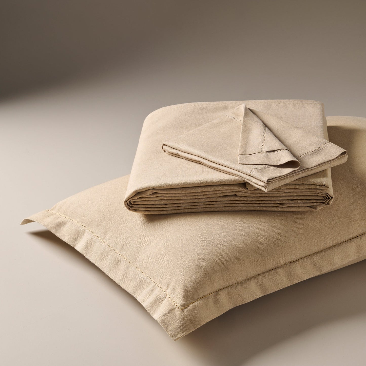 Bedsheet | Cotton Bamboo Chambray Dual-Tone | Inca Gold With 2 Pillow Shams