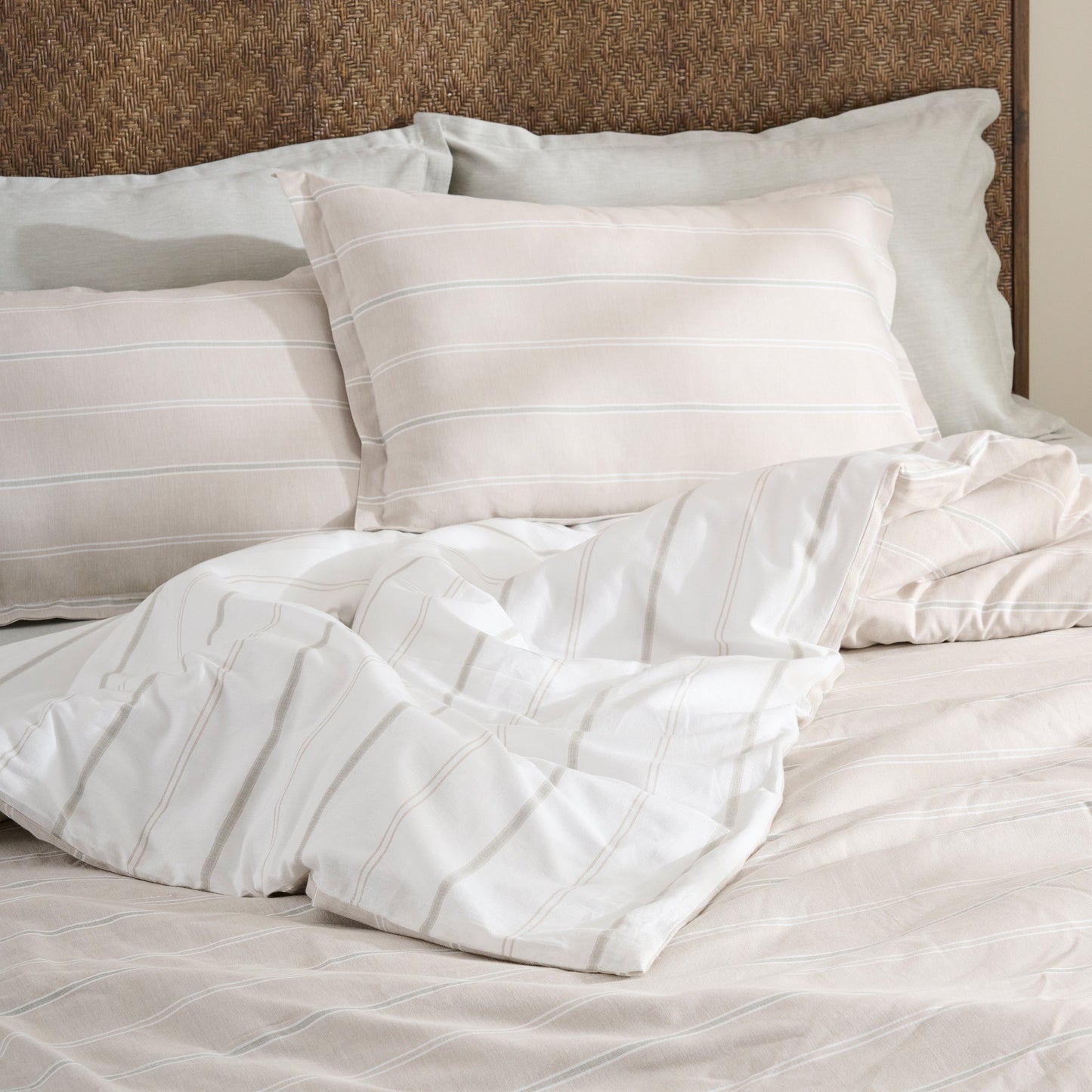 Duvet Cover | Cotton Bamboo Chambray Corner Loops | Double & Single Size | With 2 Pillow Shams