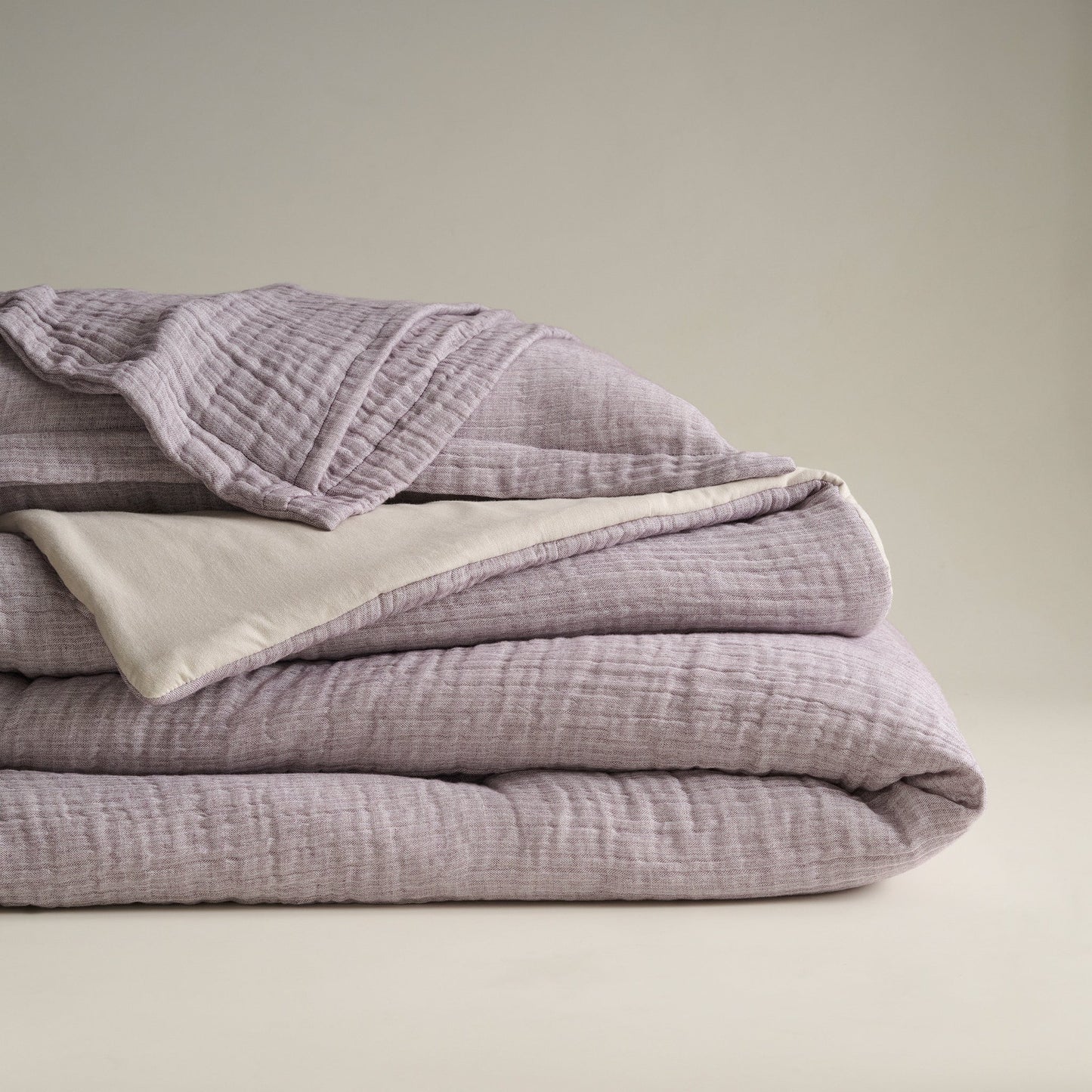 Comforter | Yarn-dyed Gauze Sheeting Backing | Double & Single Size  | With 2 Pillow Shams