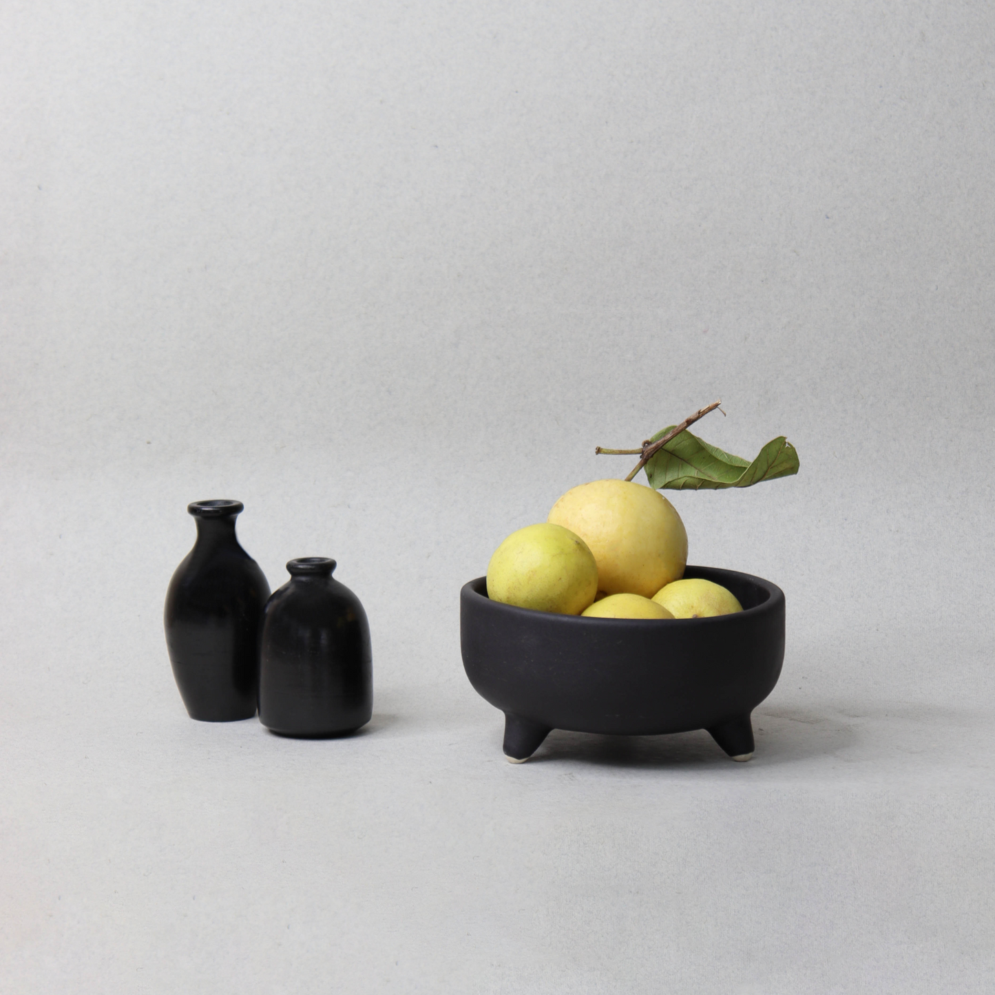 Handcrafted Ceramic Serving Bowl 3-Legged - Charcoal, 11cm dia