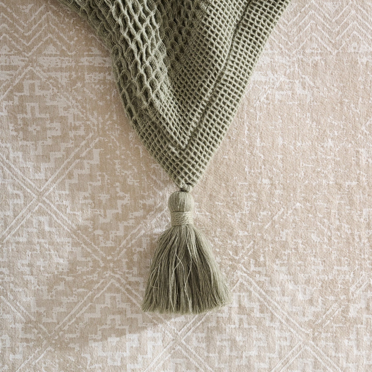 Throw Blanket | Cotton Waffle Thick Tassels