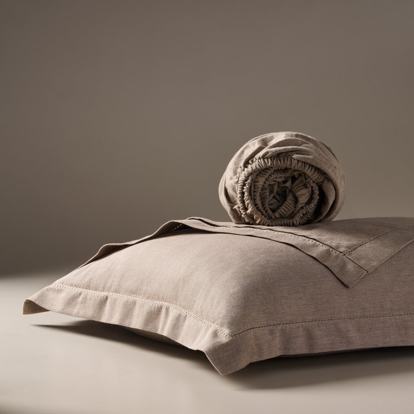 Bedsheet | Cotton Bamboo Dual-tone Effect | Roasted Walnut With 2 Pillow Shams