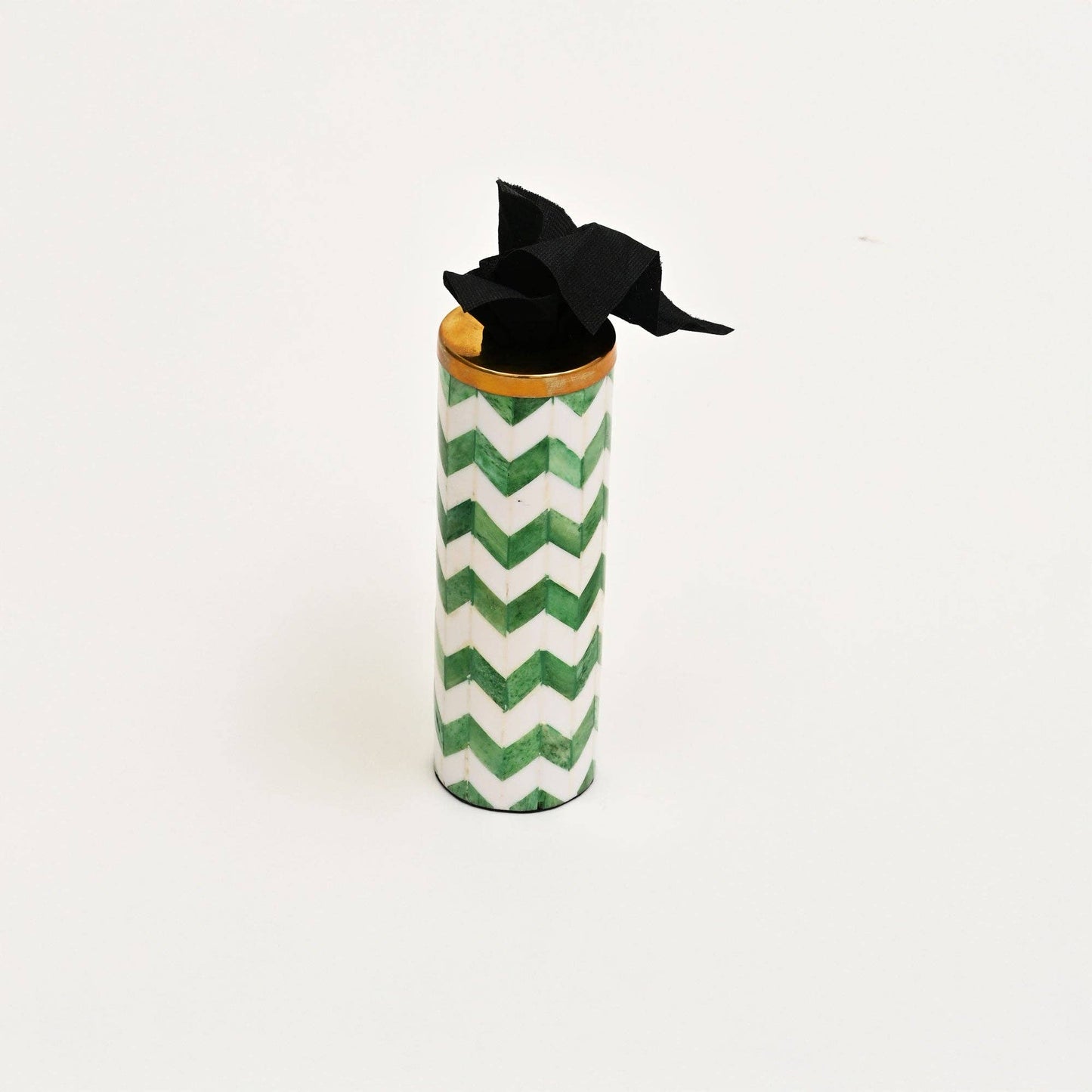 Zigzag Pattern Candle Holder