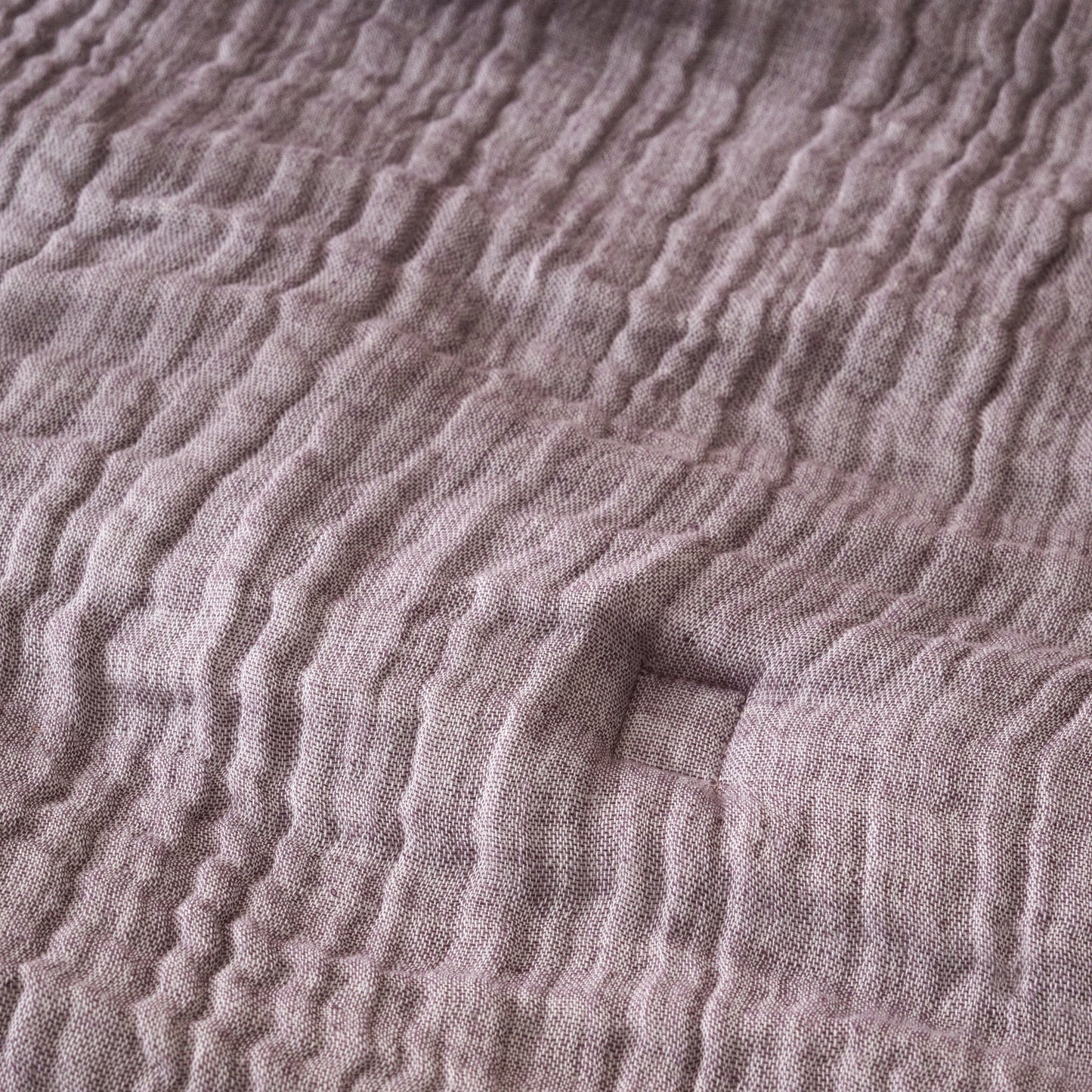 Comforter | Yarn-dyed Gauze Sheeting Backing | Double & Single Size  | With 2 Pillow Shams