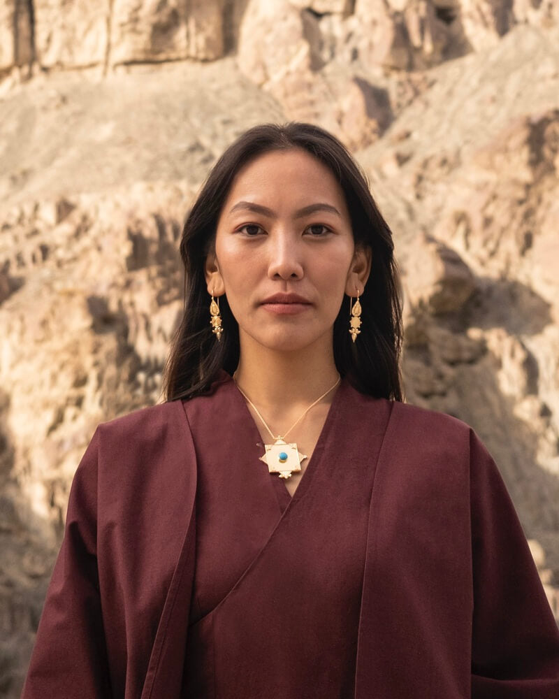 Na-gyen Akor | Akor Earrings – Gold