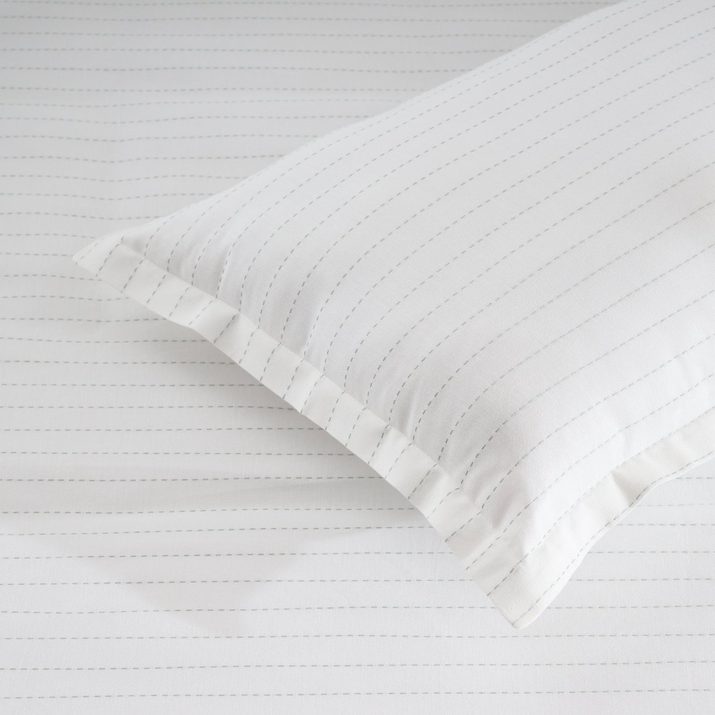 Comforter | Cotton Bamboo Tinsel Raindrop | Single & Double  | With 2 Pillow Shams