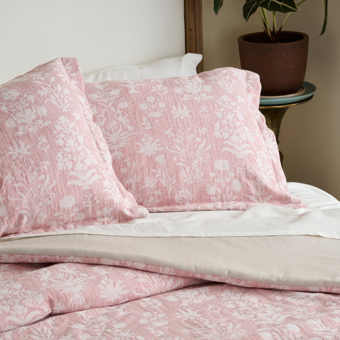 Comforter | Cotton Bamboo Jacquard | Single & Double Size  | With 2 Pillow Shams