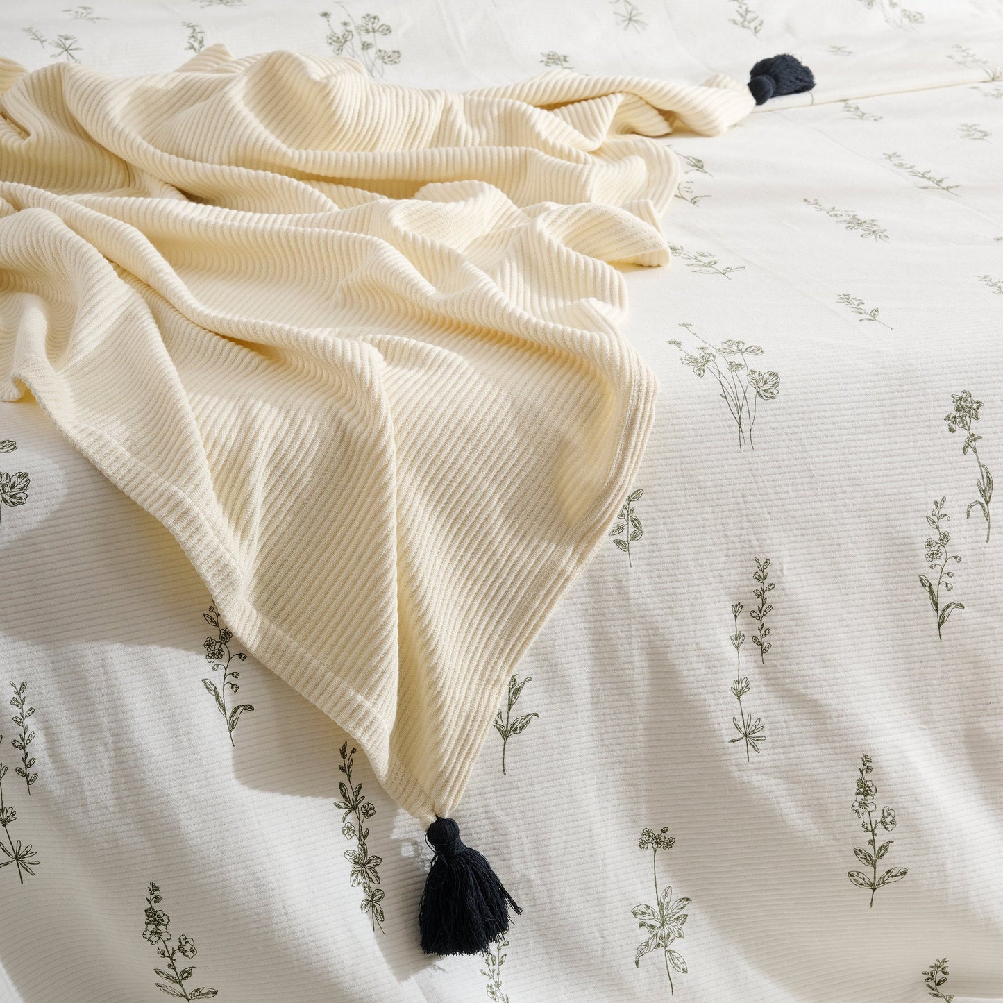 Throw Blanket | Cotton Bamboo Rib Tassels | Cream