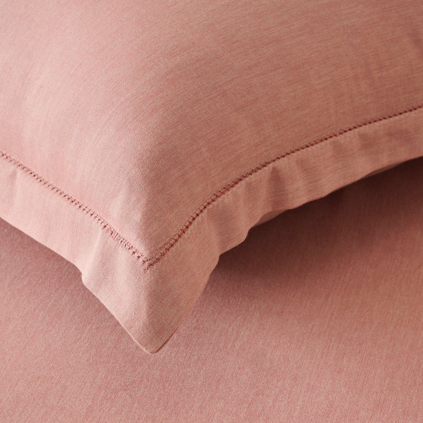 Bedsheet | Cotton Bamboo Chambray Dual-Tone | Rustic Terracotta With 2 Pillow Shams