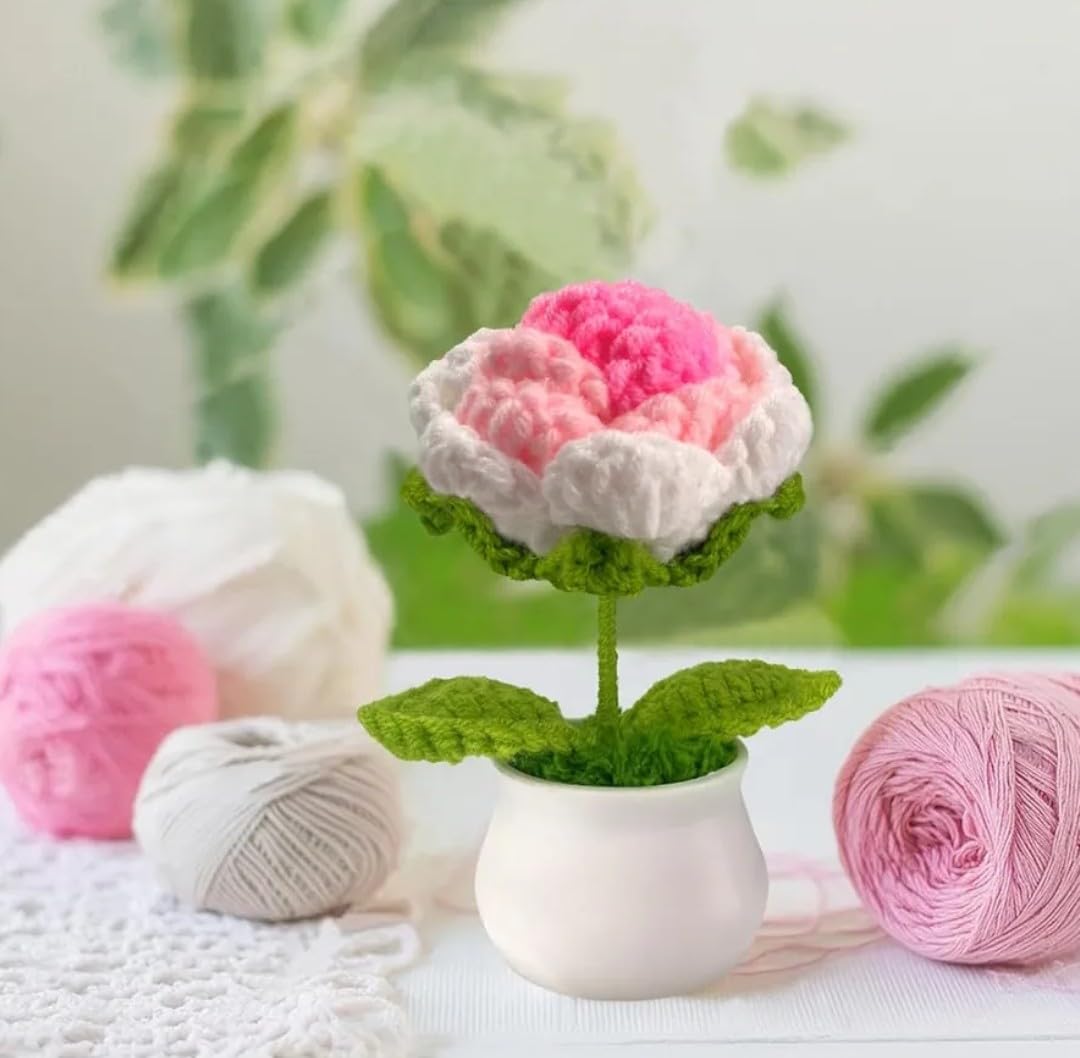 Potted Crochet Rose – Artificial Floral Display – Wool Yarn Crafted – Single Unit Desk Accent