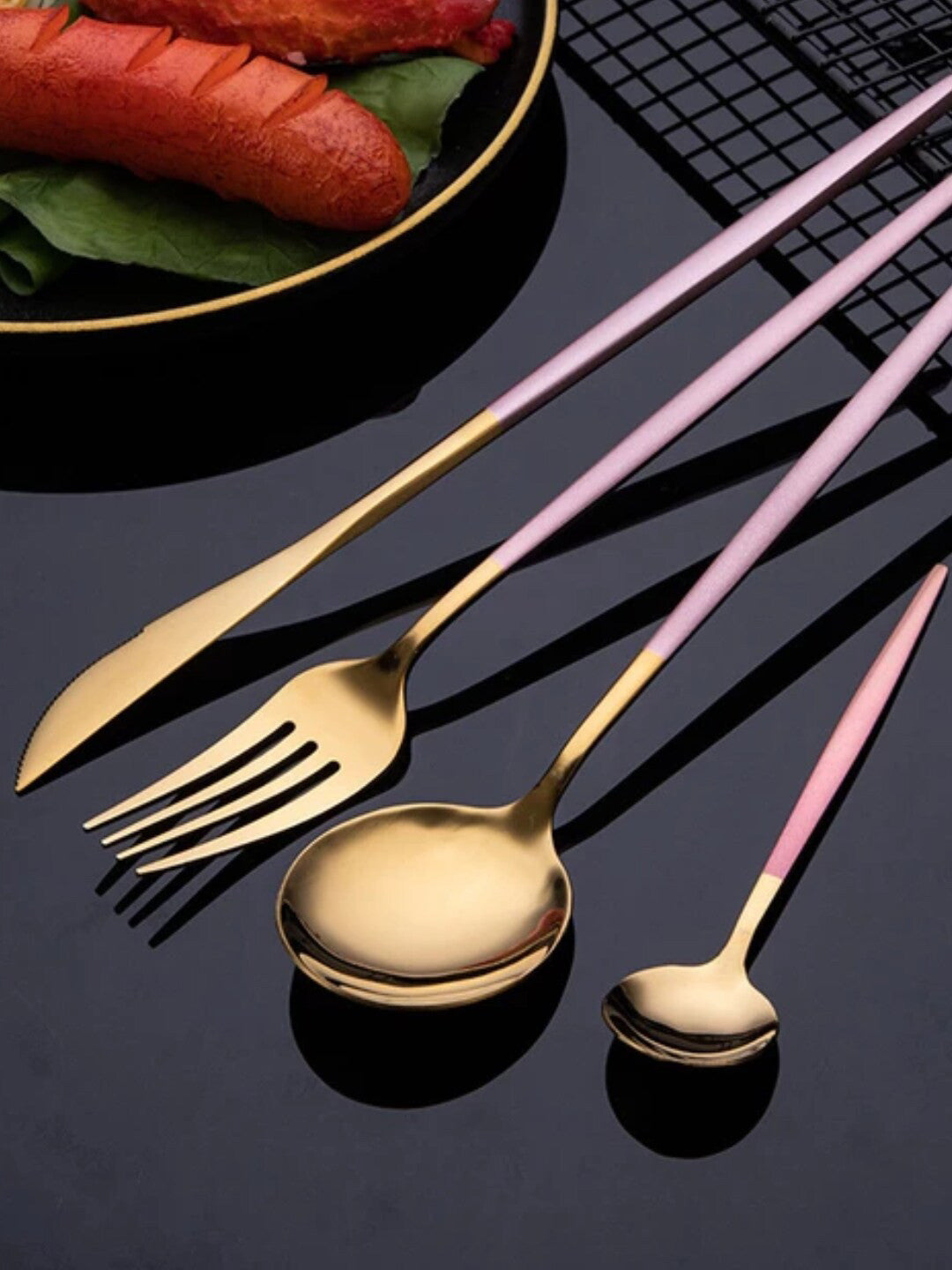 4-Piece Cutlery Set – Dining Utensil Set – Stainless Steel Pink & Golden