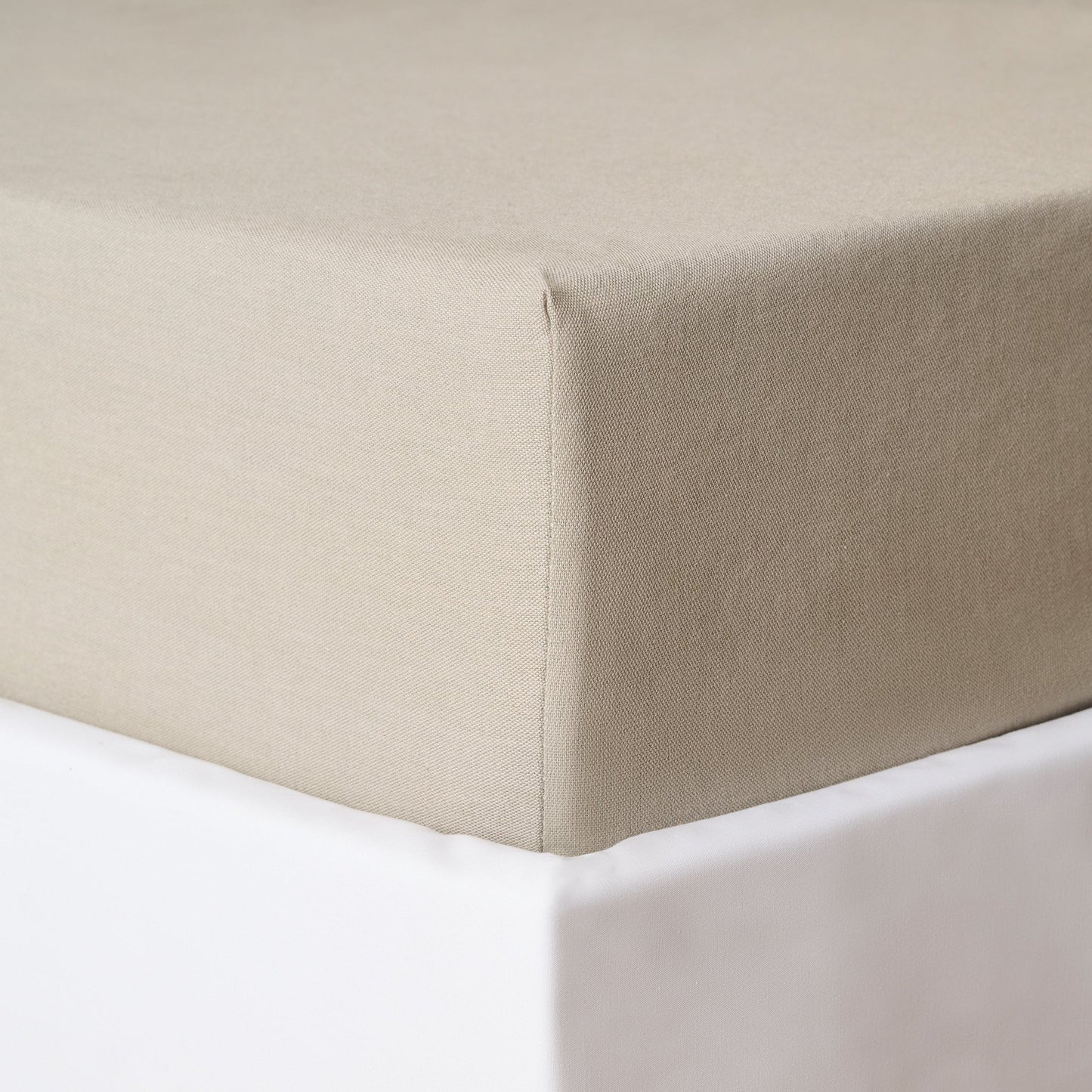Bedsheet | Cotton Bamboo Chambray Dual-Tone | Fresh Eucalyptus With 2 Pillow Shams