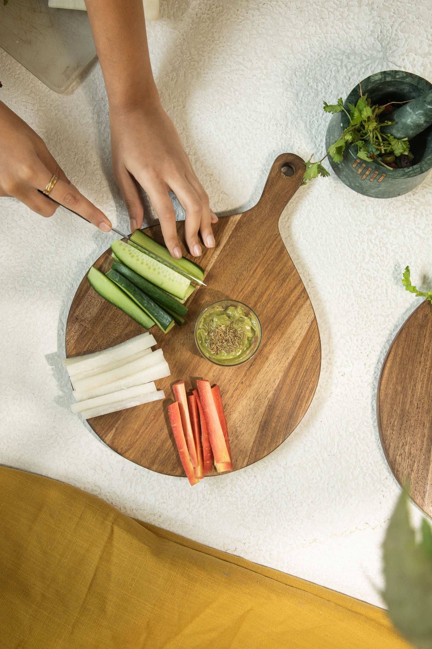 Laimai Small Mango Wood Chopping Serving Board
