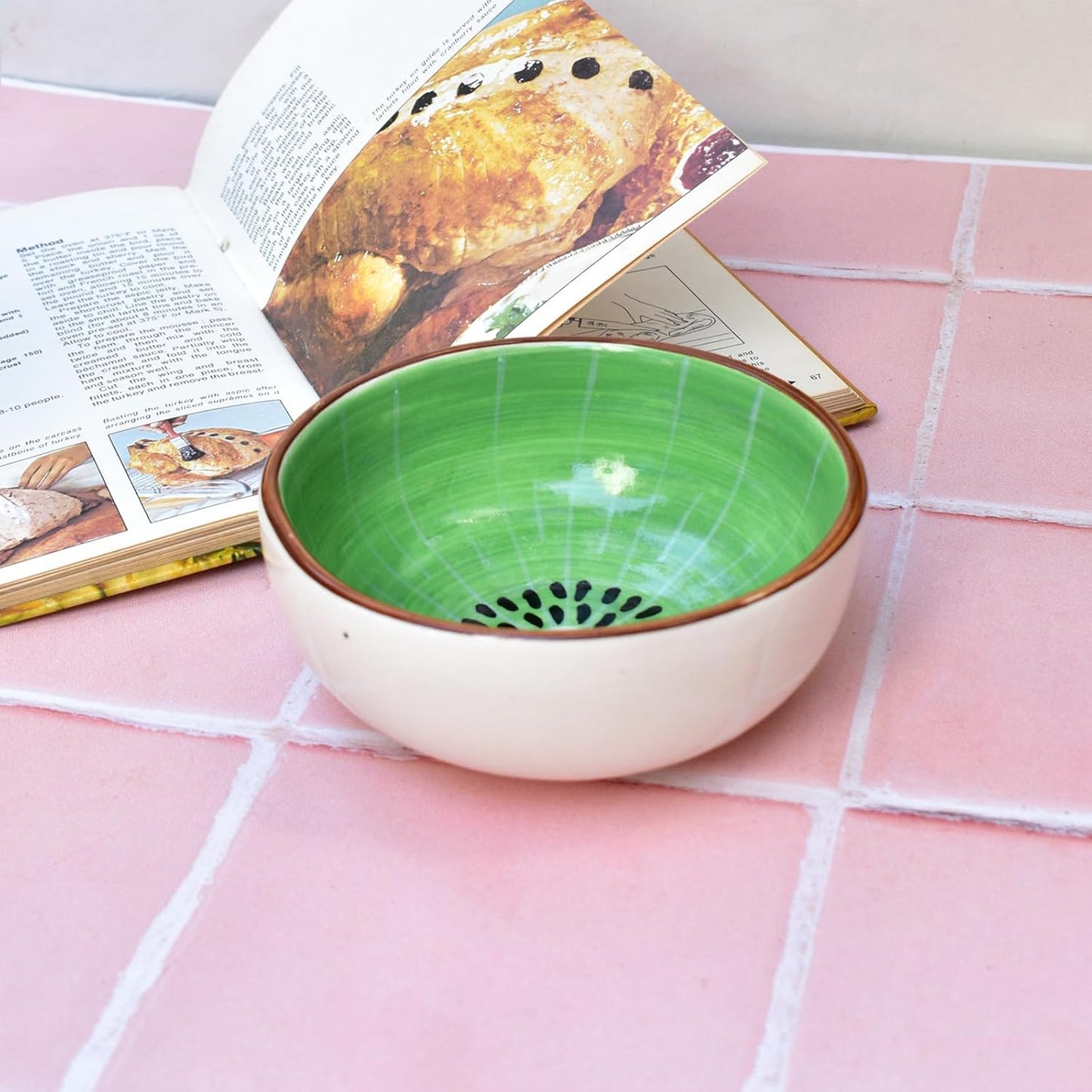 Handmade Kiwi Speckle Serving Bowl – Ceramic Dishwasher & Microwave Safe – 300ML (Set of 1)