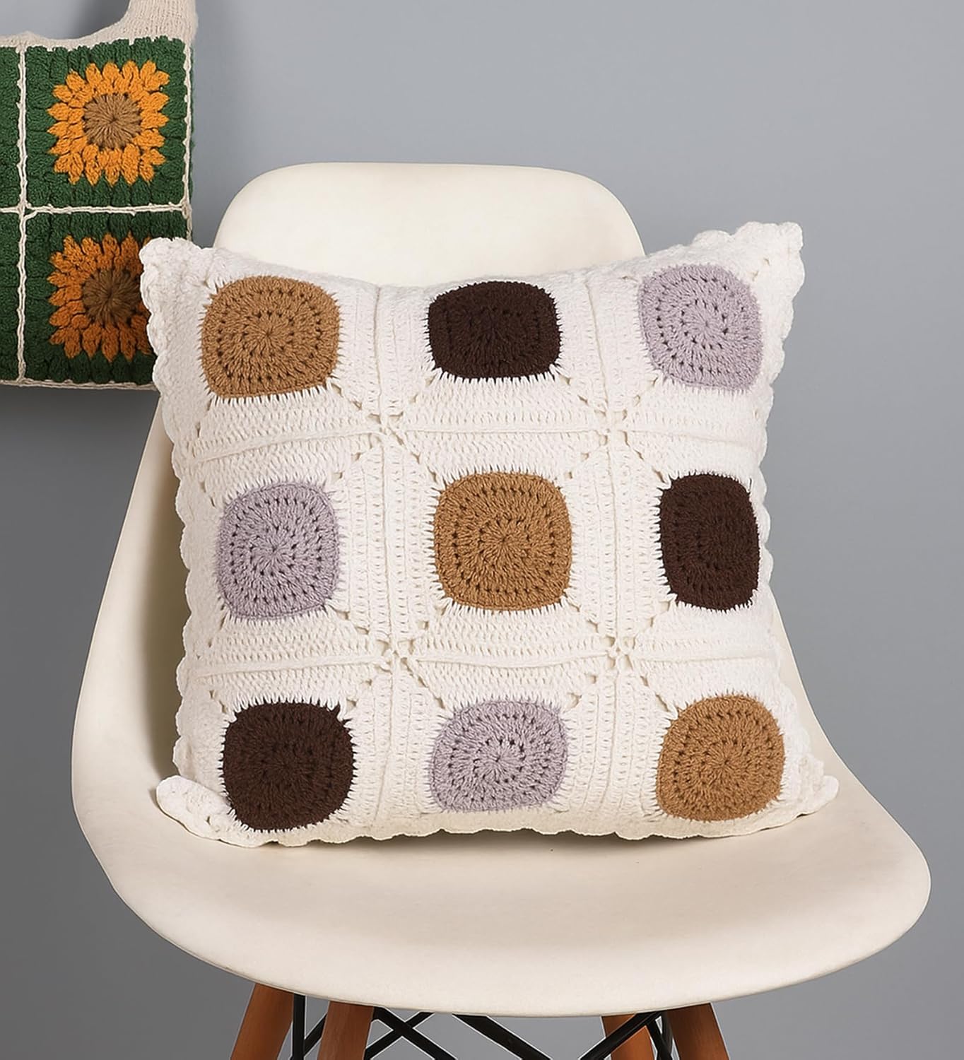 Hand-Crocheted Dahlia Cushion – Premium Cotton Yarn – 16x16 in