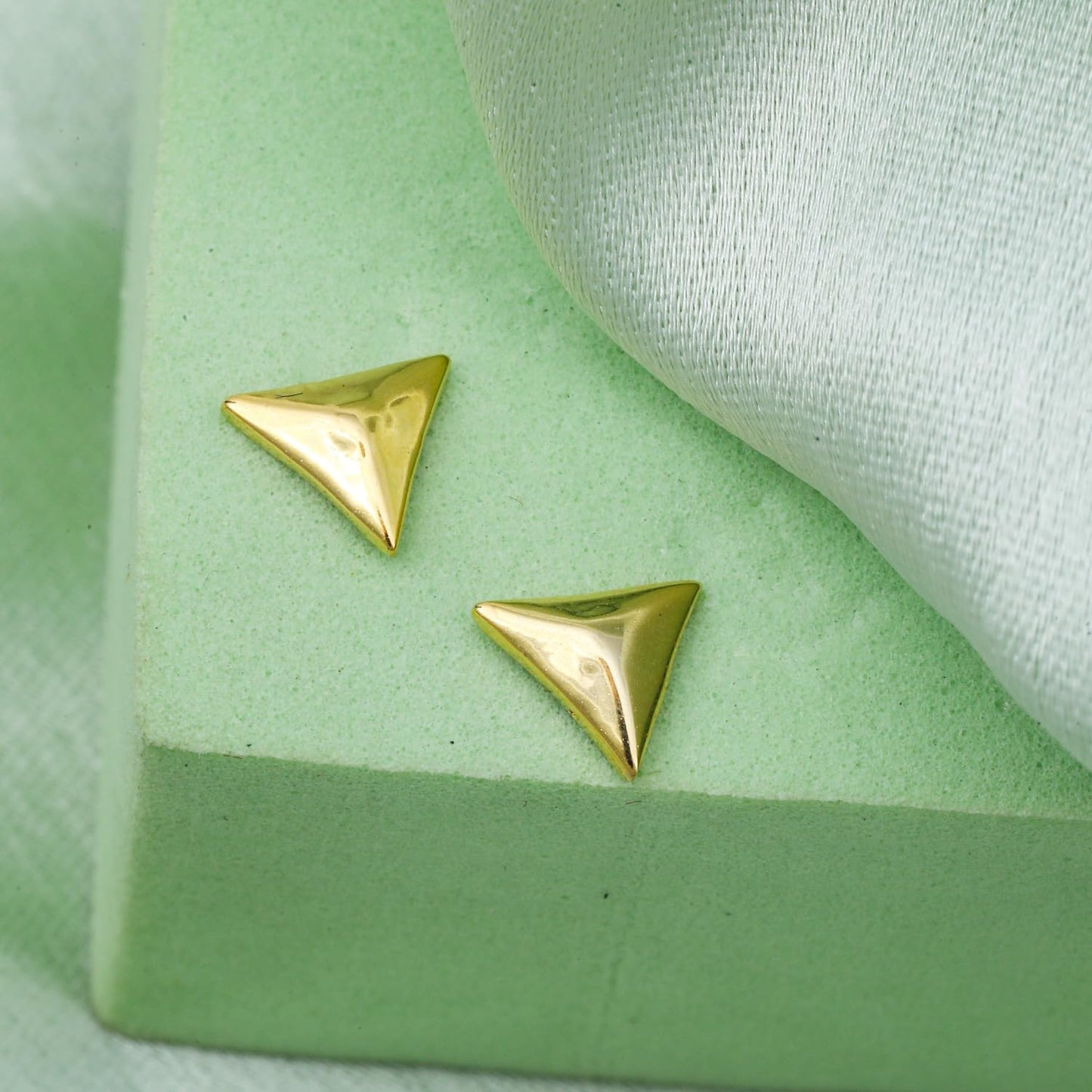 Sterling Silver Stud Earrings – 18K Gold Vermeil Jewellery – Hypoallergenic – Certified