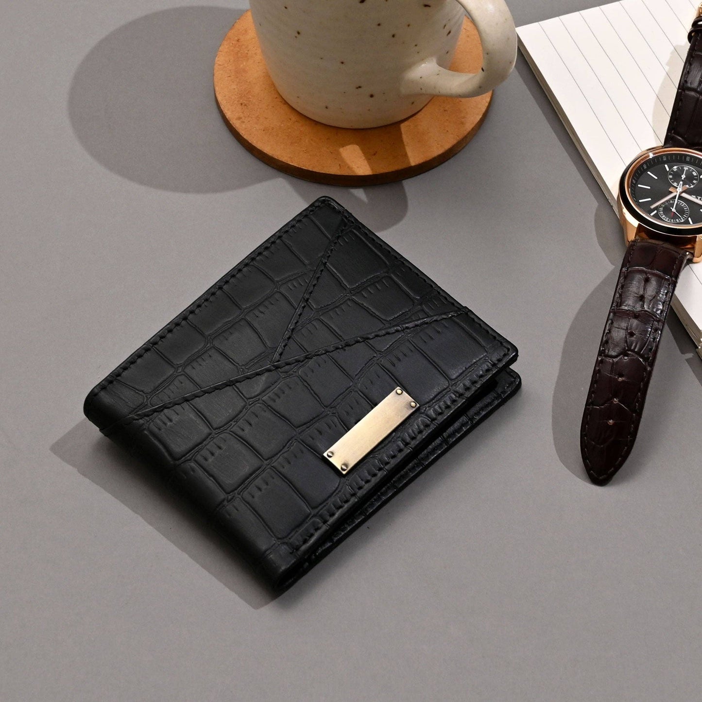 Black Leather Slim Full-Grain Men’s Wallet with Pockets