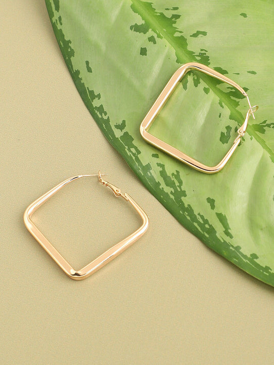 Square Hoop Earrings – Gold-Plated Jewellery – Lever Back Closure – 3cm