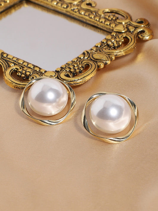 Gold-Tone Pearl Disc Studs – Fashion Earwear – Plated Finish, Faux Pearl – Single Pair