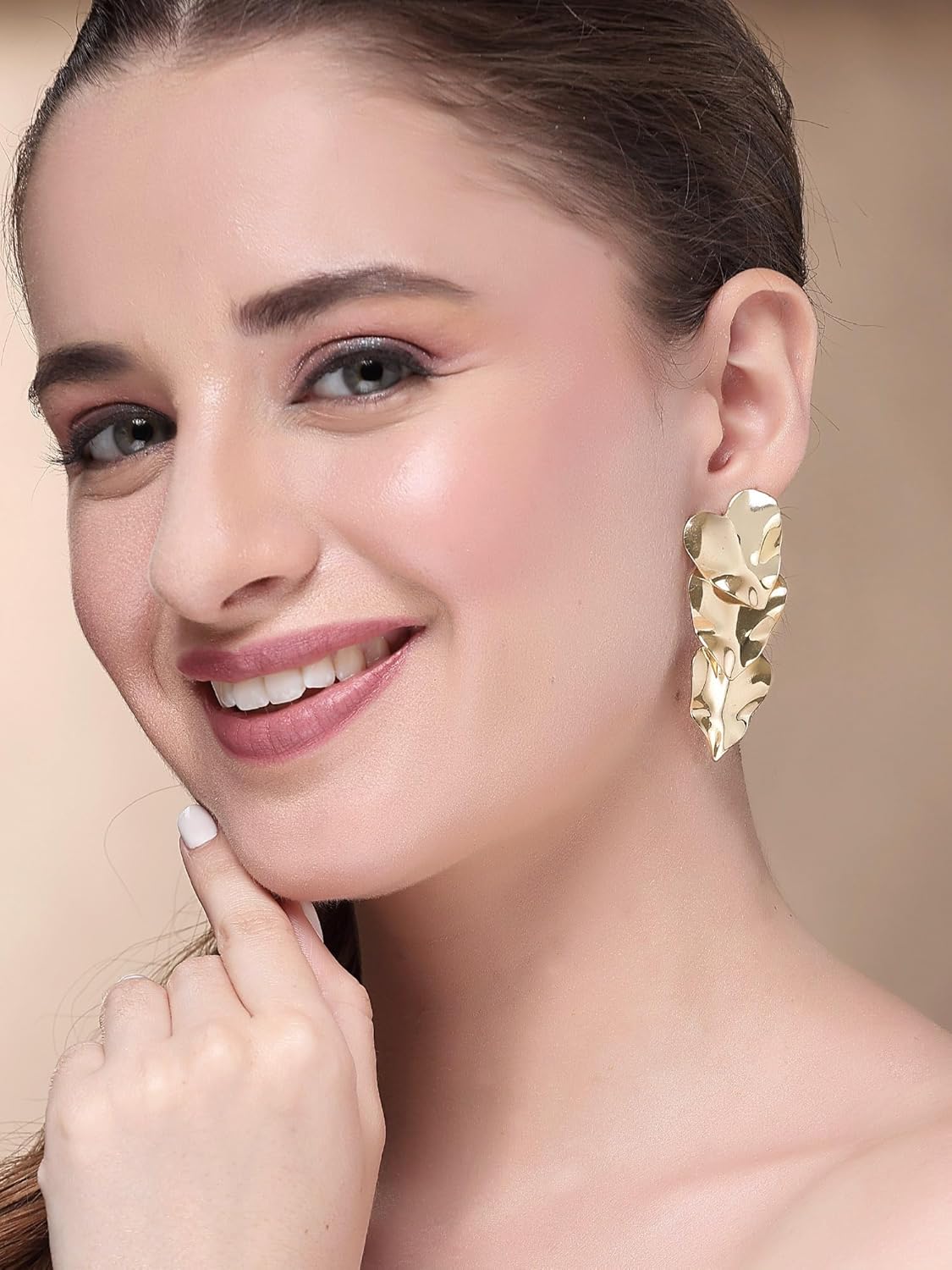 Heart Shape Drop Earrings – Women's Jewellery – Gold Plated Dangle Style