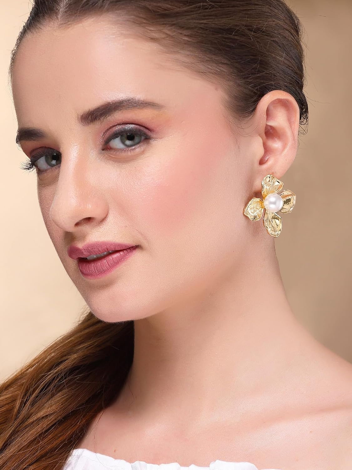 Gold Plated Floral Stud Earrings – Fashion Jewellery – Floral Design – Pair