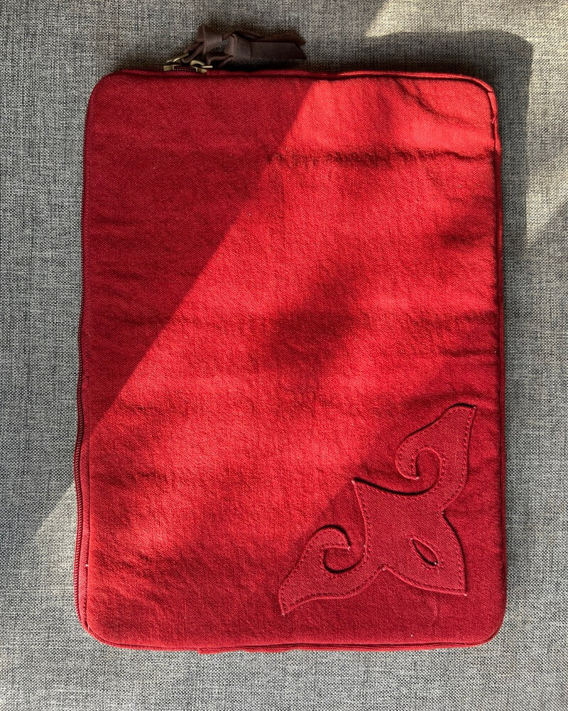 Bakhor Appliqué Laptop Sleeve