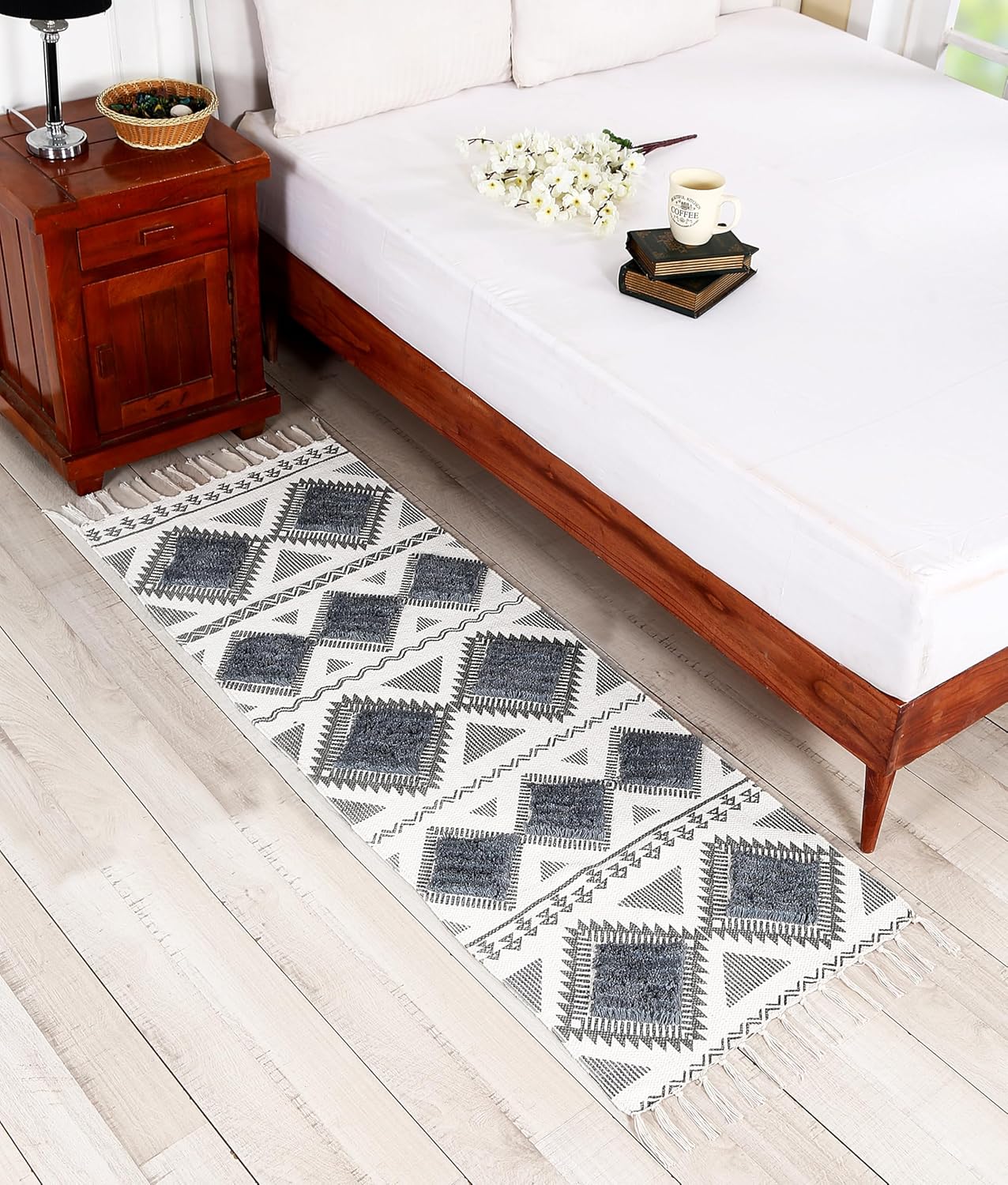 Hand Woven Tufted 100% Natural Cotton Rug Runner 2x5 ft (60x152 cm) | Modern Bedroom Living Room Carpet, Grey & White
