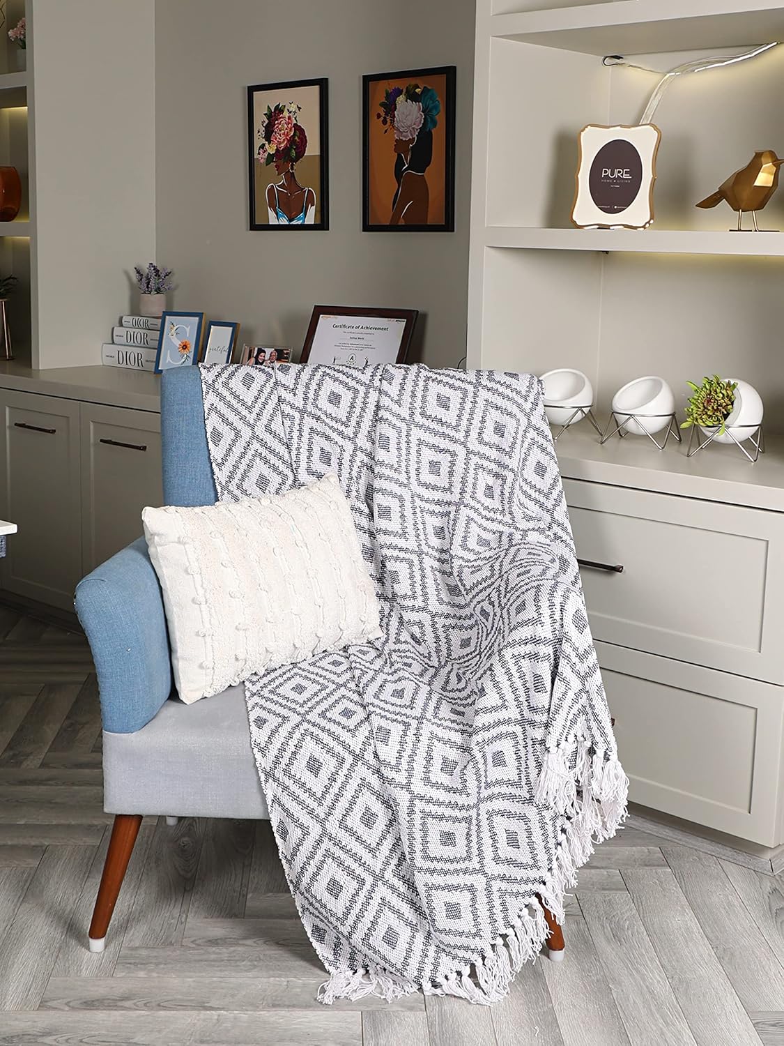 Geometric Throw Blanket – Soft Cotton, Wrinkle Resistant – 125x150 cm, Single Unit