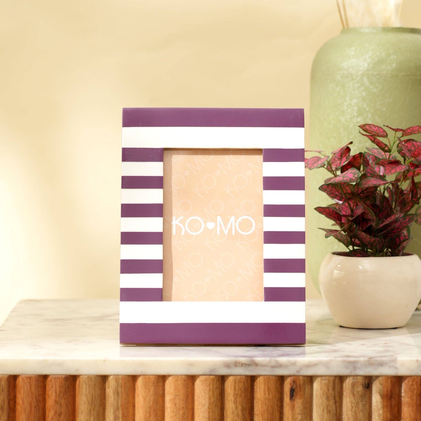 Purple Striped Resin Photo Frame 4x6 Inch Modern Tabletop