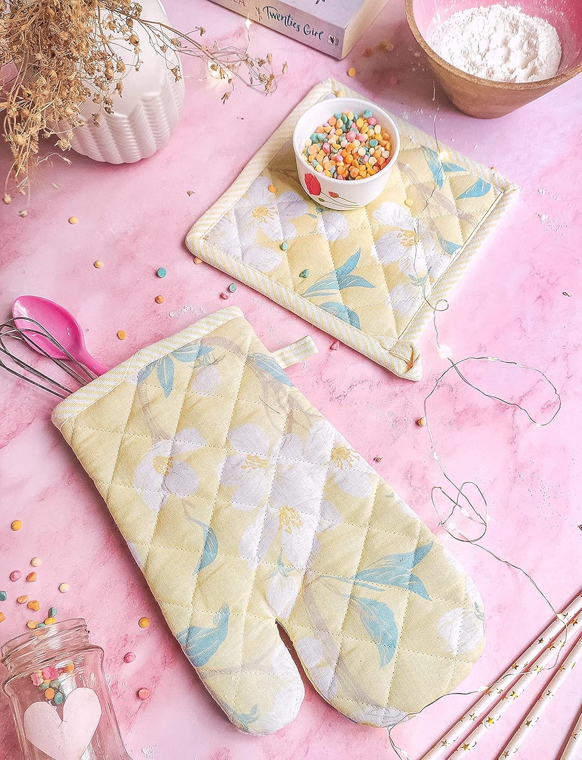 Cherry Blossom Oven Mitt & Pot Holder Set – Kitchen Textile – 100% Cotton Printed – 2-Piece Set