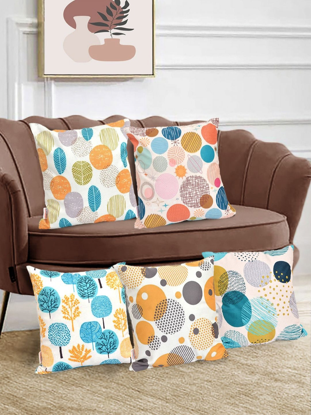 5 piece Set - Cream Geometric Reversible Digital Printed – Cushion Covers – Velvet – 40x40 cm