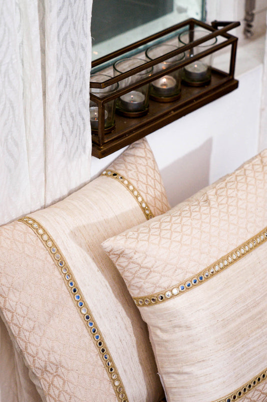 Scintillia Handwoven Cushions - 1 pc