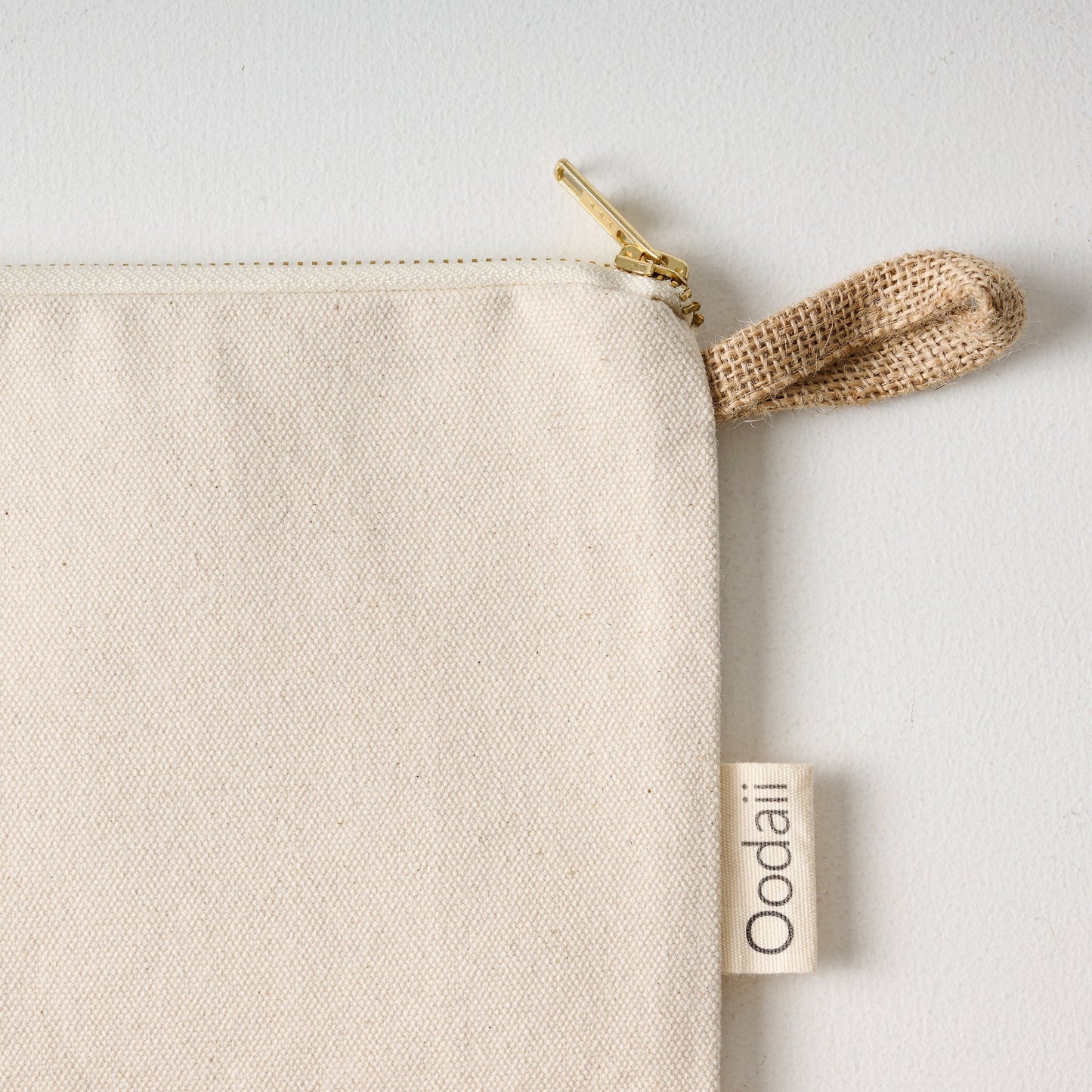 Pouch | Canvas Burlap Finger Tab