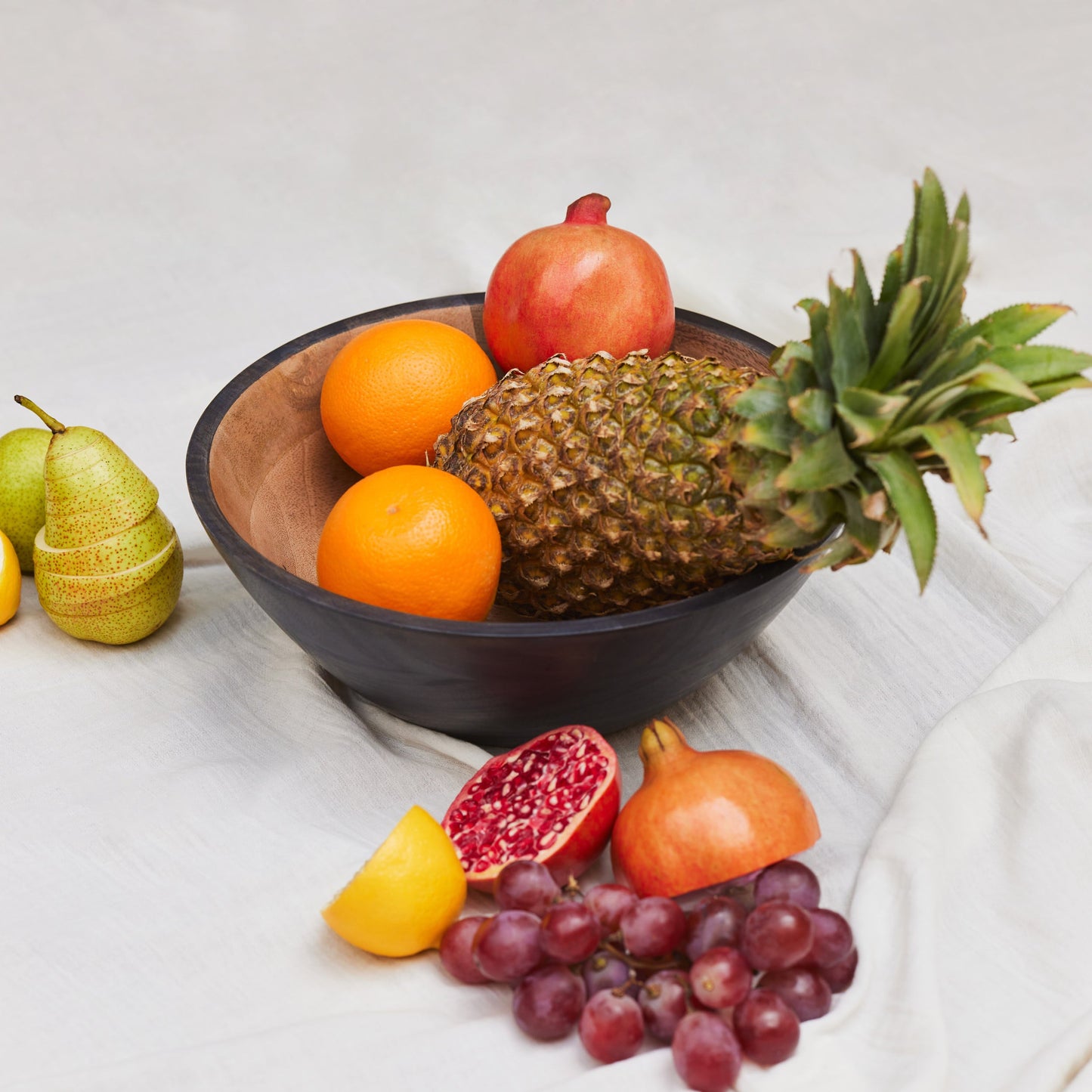 Mango Wood Serving Bowl - Dual Tone Matte Black & Acacia