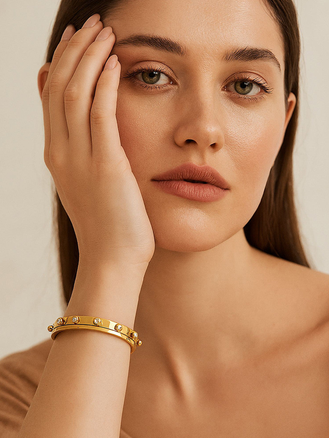 Gold-Plated Studded Bangle Bracelet – Fashion Accessory – Alloy & Artificial Stones – 6.3x5.8cm