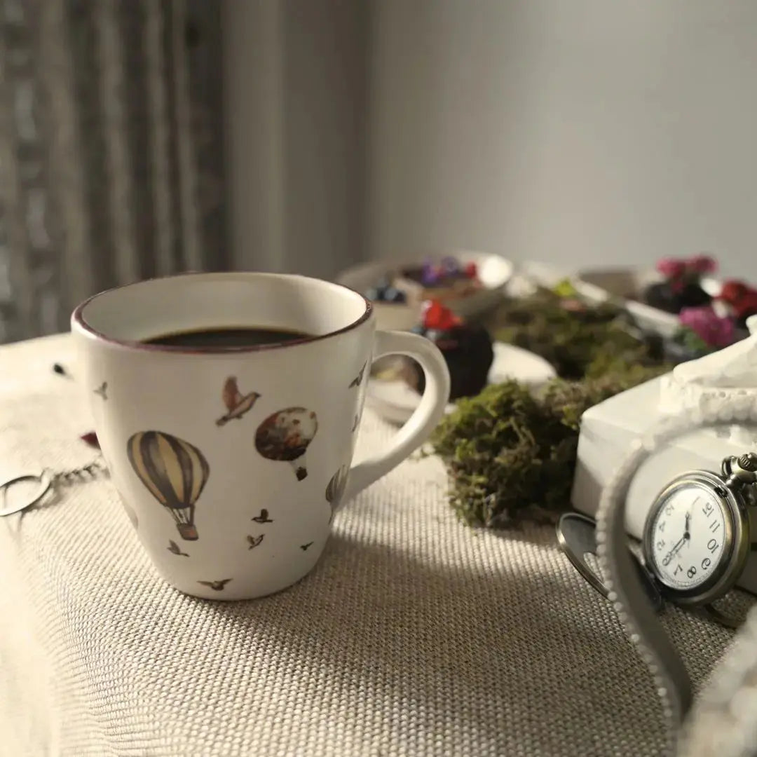 Hot Air Balloon Ceramic Coffee Mug Set – Vintage Printed Tea Cups (Set of 4)