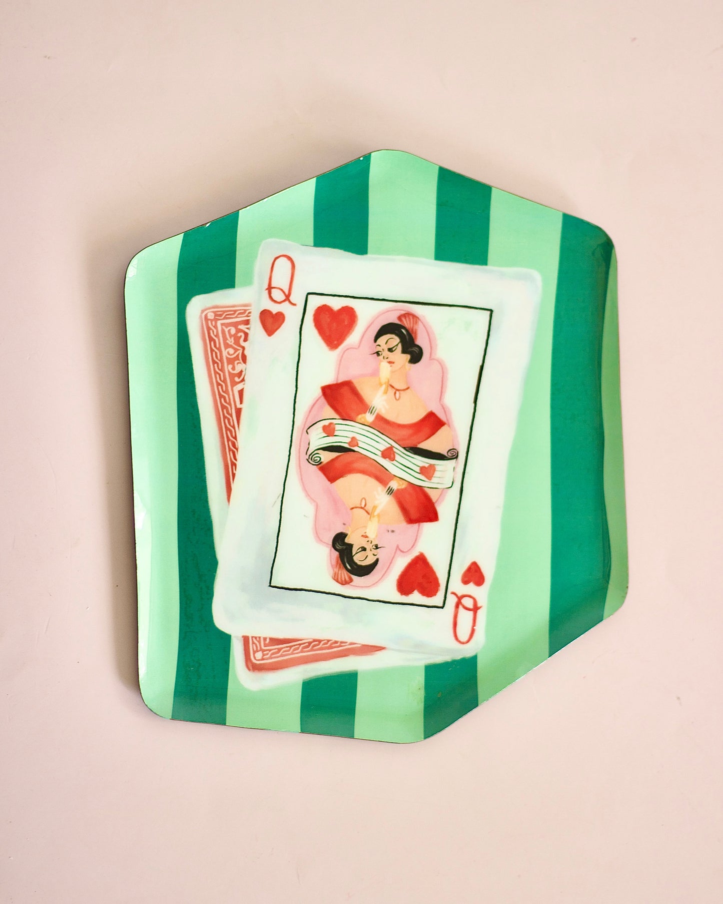 Wall Plate | Queen of Hearts Print | 25.5 x 21.25cm