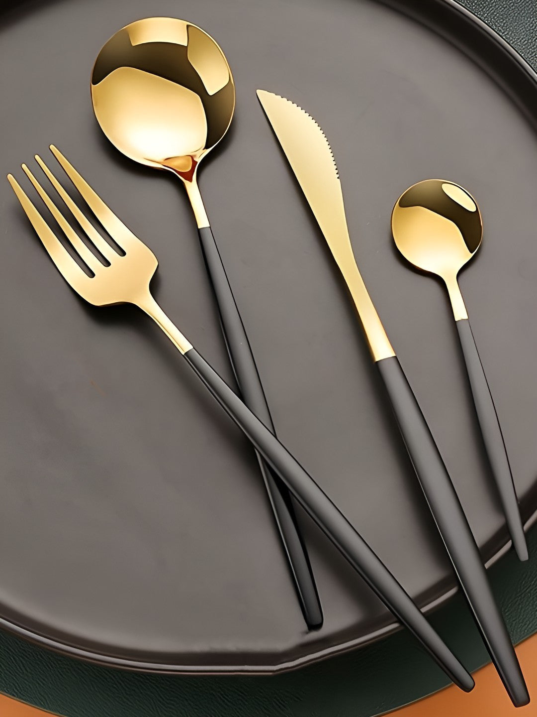 8 pcs Black Stainless Steel Cutlery Set – Flatware Collection