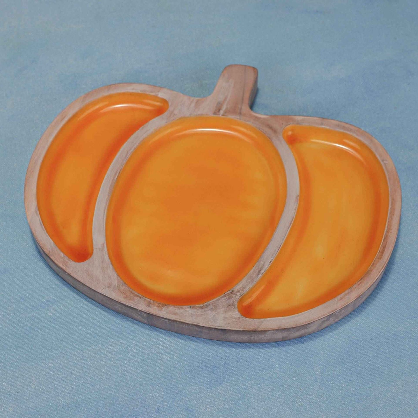 Pumpkin Shape Serving Platter – Divided Tableware – Acacia Wood & Enamel – 28x23x3 cm